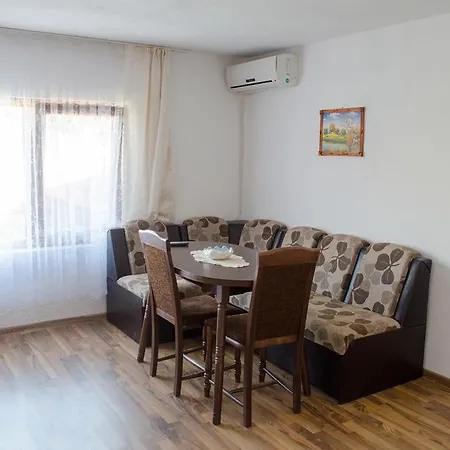 Morski Rai Apartman *